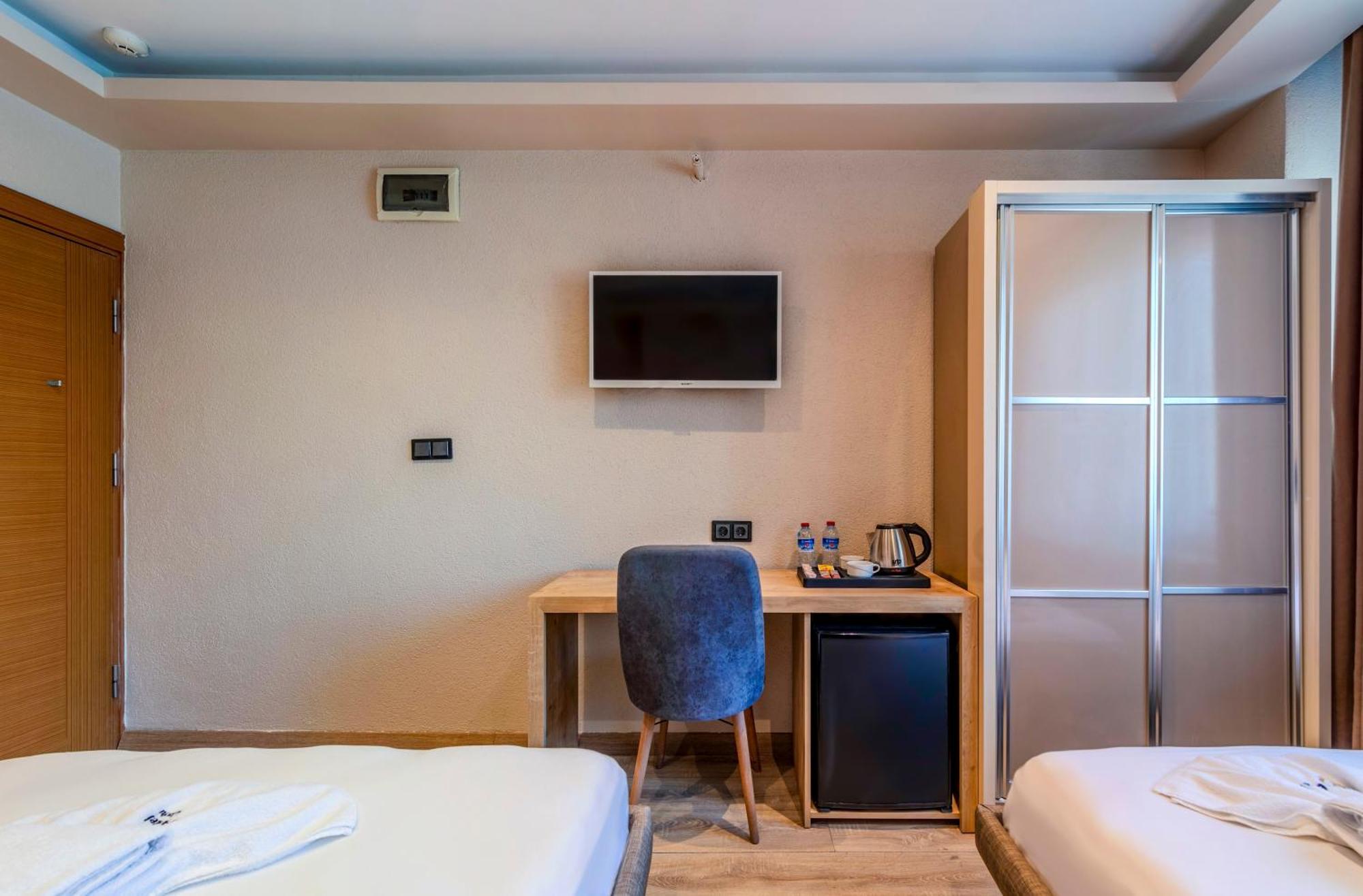 Evim Hotel Corlu Exterior photo